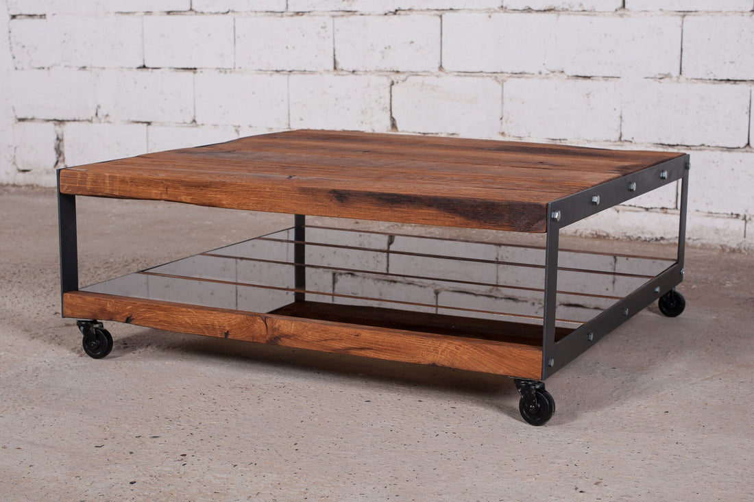 Club Table