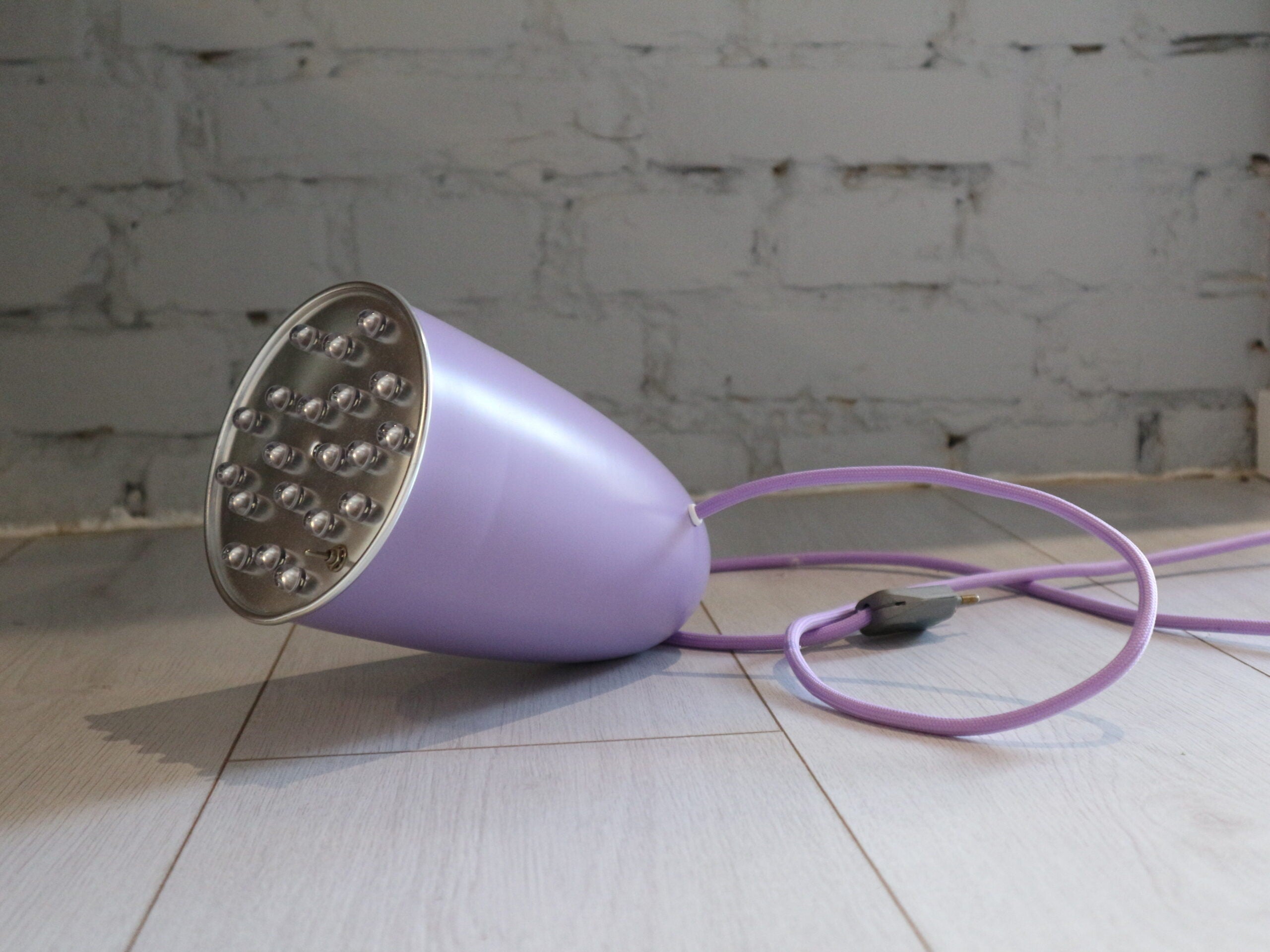 Desk lamp