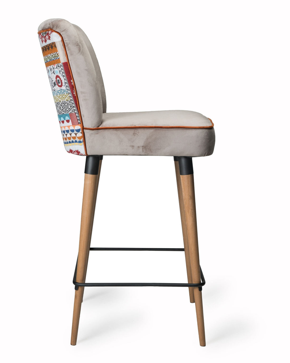 Bar stool