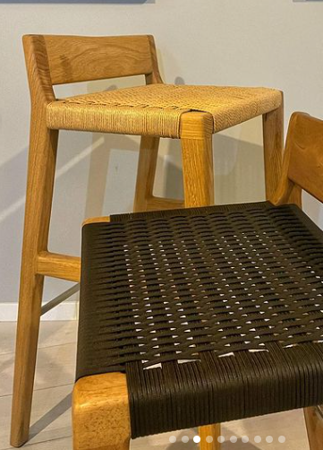 Bar stool